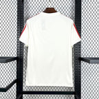 Maillot 25/26 Lyon Spécial