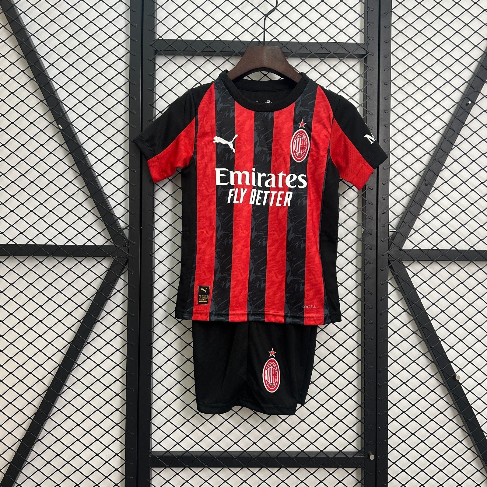 Maillot 25-26 AC Milan Domicile