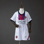 Ensemble Enfant 26/27 PSG (Domicile-Extérieur-Pré Match)