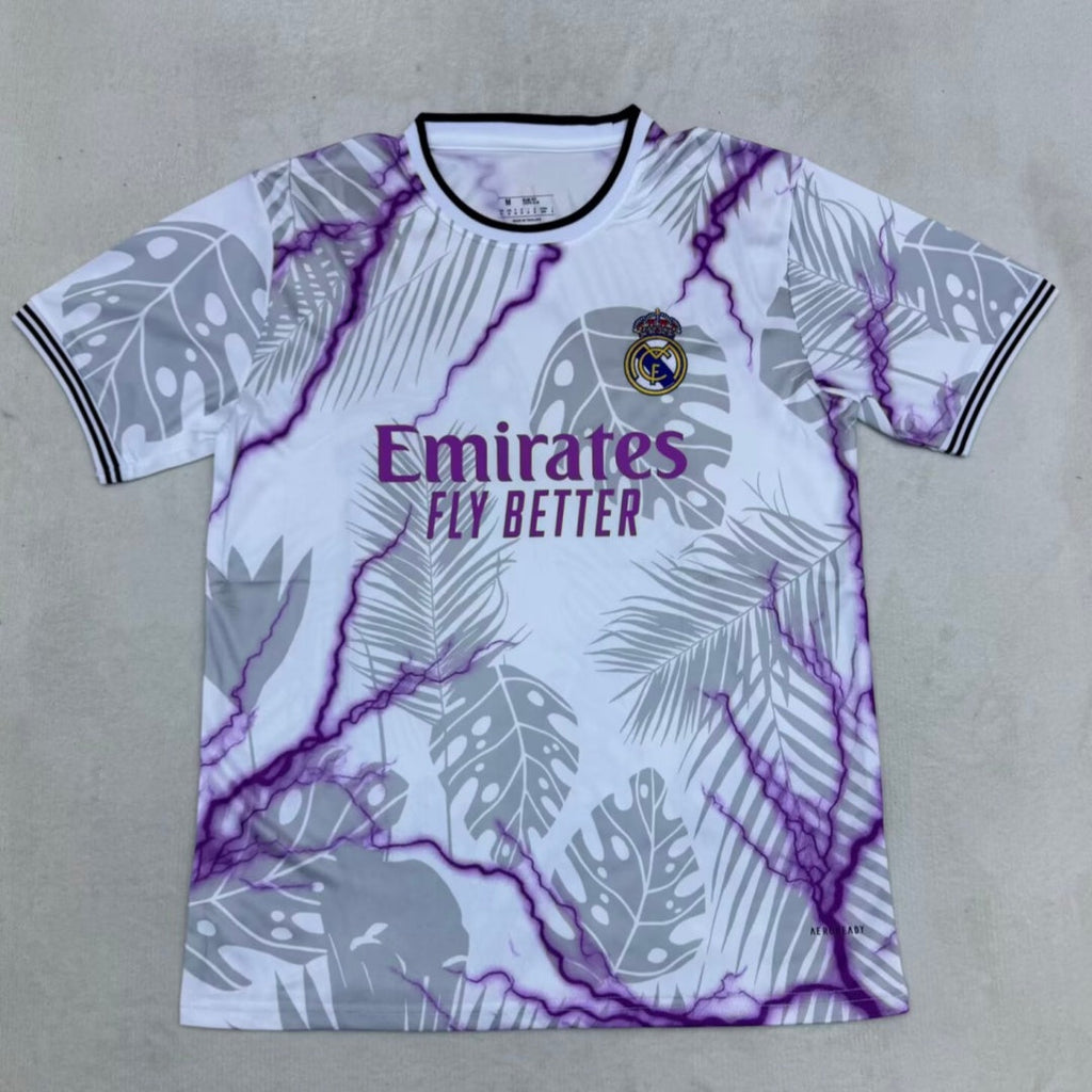Maillot 25/26  Real Madrid  Spécial  violet style A