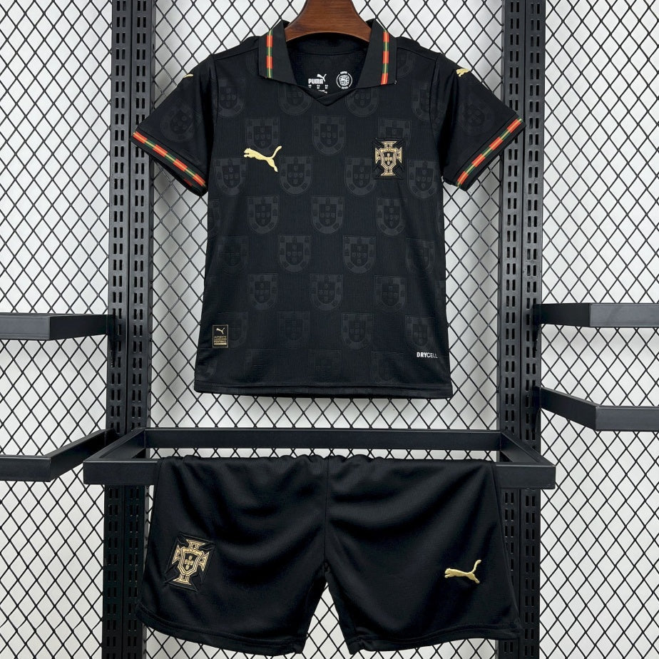 25/26 Ensemble  Enfant  Portugal Spécial