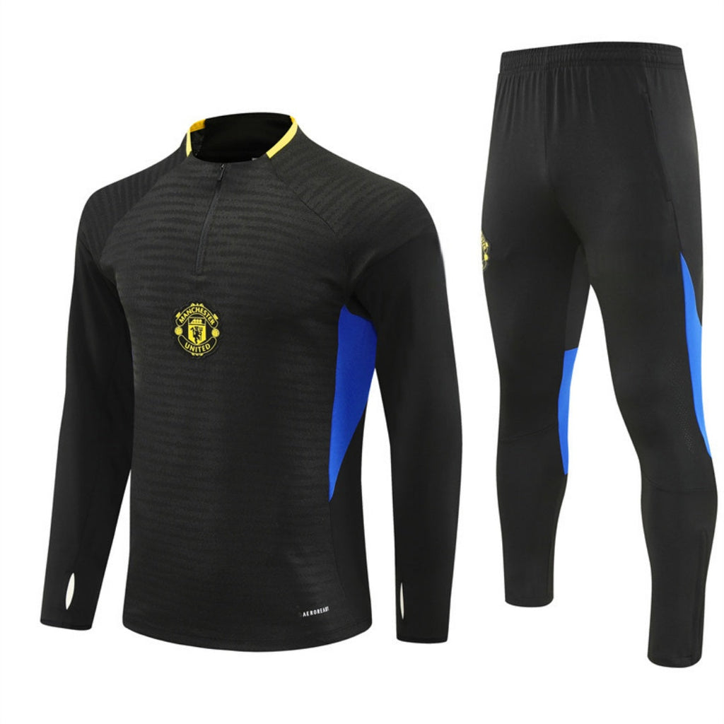25/26 Ensemble  Manchester United black Spécial