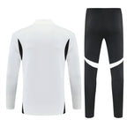 25/26 Ensemble Liverpool white Spécial B