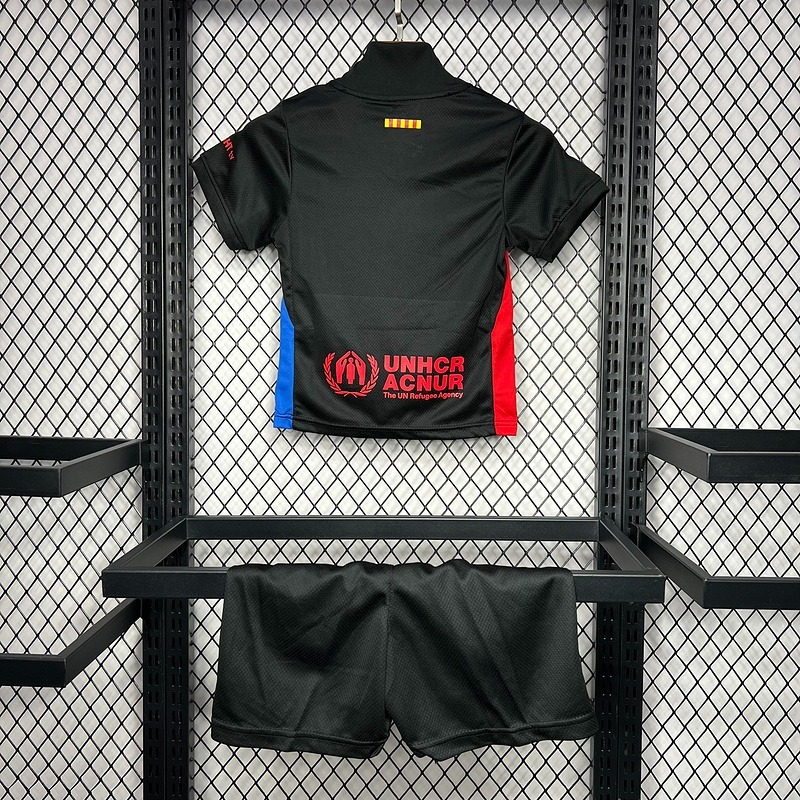 24/25 Ensemble Enfant Barcelone